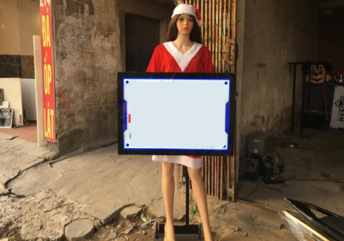 Manocanh Xoay Biển